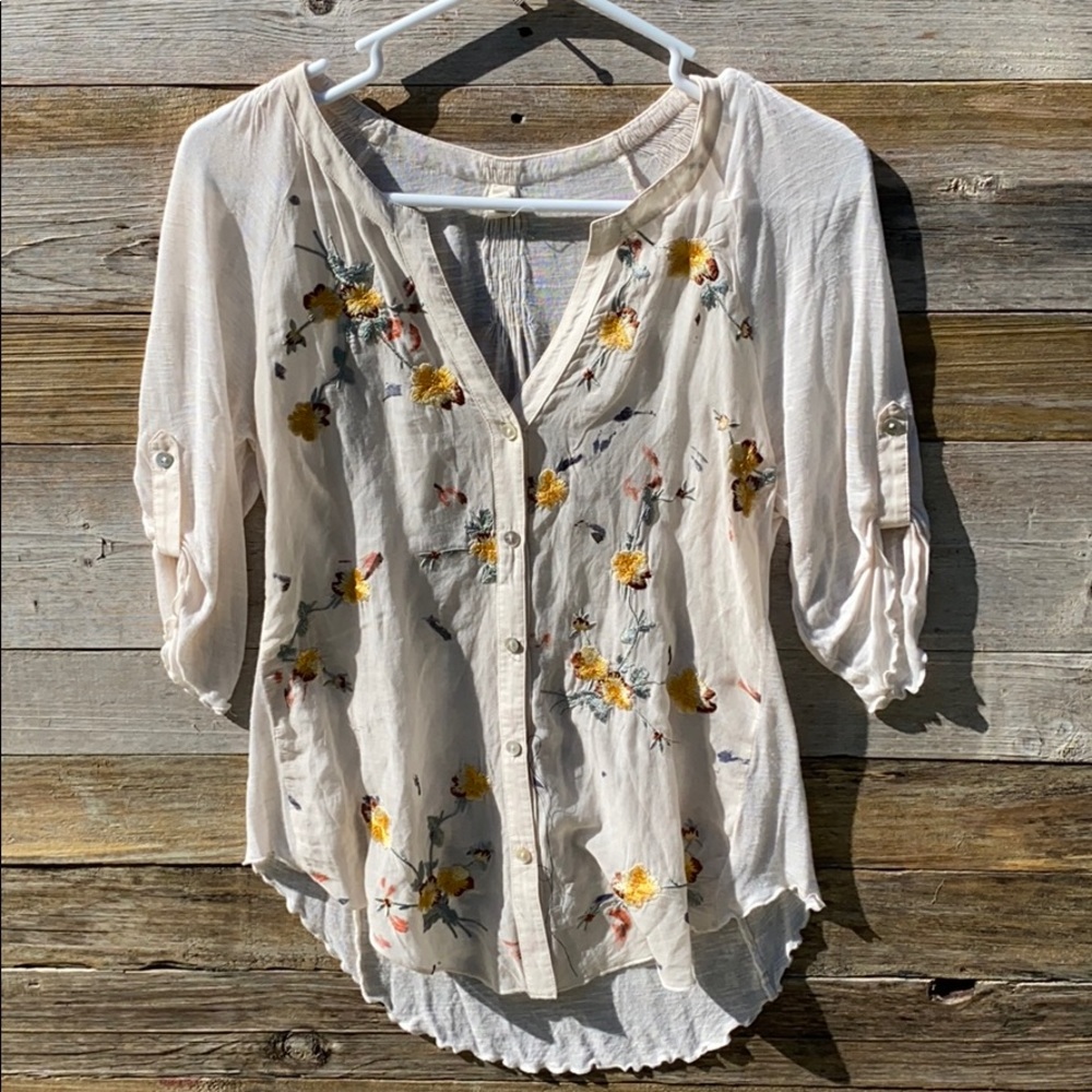 Anthropologie Cream Floral Button-Front Blouse